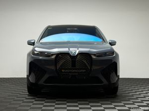 BMW iX 40 M SPORT XDRIVE - Image 2