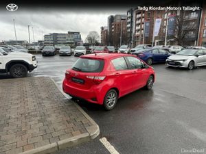 Toyota Yaris 1.0 LUNA 4DR - Image 2