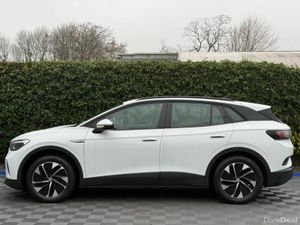 Volkswagen ID.4 PRO LIFE 77KWH // 19" DIAMOND CUT - Image 3