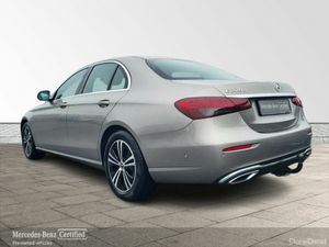 Mercedes-Benz E-Class E220d Avantgarde AUTO - Image 3