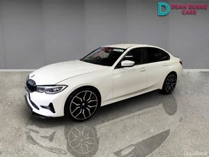 BMW 3-Series 2019 - Image 2