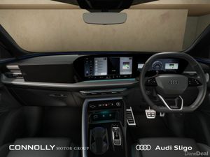 Audi Q5 SUV S Line e-hybrid 299bhp Auto S Tronic - - Image 4