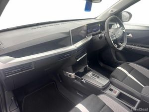 Opel Frontera Hybrid GS 1.2 100hp automatic - Image 3