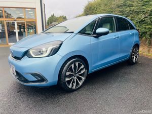 Honda Fit 1.5L HYBRID // AUTOMATIC // 2 KEYS - Image 3