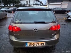 Volkswagen Golf 2015 Automatic diesel - Image 4