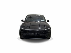 Tesla Model Y **Launch Edition** Long Range All Wh - Image 3