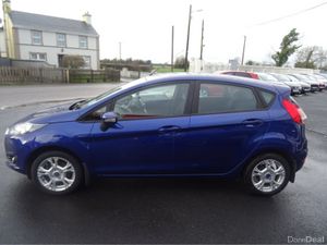 Ford Fiesta MCA ZETEC 1.25 60PS M5 4DR - Image 3