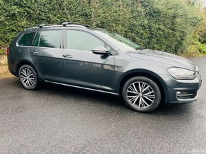 Volkswagen Golf LOUNGE MODEL // 1.2 PETROL // AUTO - Image 4