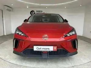 MG MG4 150kW Trophy EV Long Range 64kWh 5dr Auto - Image 2
