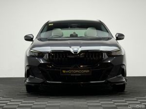 BMW 5-Series 530E M SPORT TOURING - Image 2