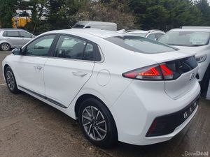 2022 HYUNDAI IONIQ PREMIUM AUTOMATIC - Image 4