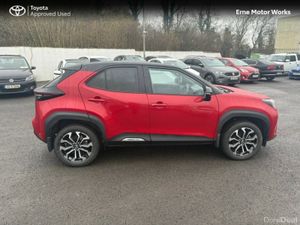 Toyota Yaris Cross YARIS CROSS LUNA SPORT - Image 2