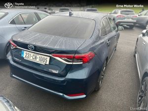 Toyota Corolla COROLLA LUNA SPORT SALOON - Image 3