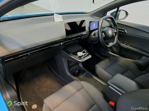 MG MG4 SR Excite - Image 4