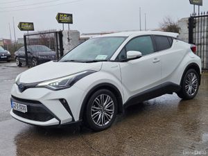 221 Toyota C-HR1.8 Hybrid SOL - Image 2