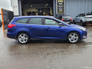 Ford Focus 2015 - Image 2