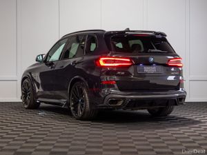 222 BMW X5 X-Drive 45e M-Sport - Image 4