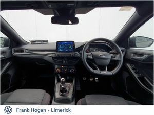 Ford Focus 1.0T EcoBoost Hybrid 125PS ST-Line - Image 2