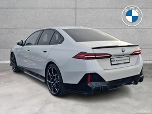 BMW 5-Series 530e M Sport Saloon - Image 2