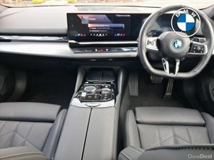BMW 5-Series 530e M Sport Saloon - Image 4
