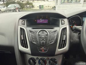 Ford Focus 2012 Low Mileage - Image 4