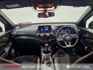 Nissan Juke SV Premium LOW MILEAGE - Image 2