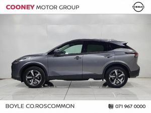 Nissan Qashqai 1.3 PET MILD HYBRID SV PREMIUM AUTO - Image 4