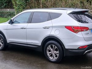 Hyundai Santa Fe 2013 *4WD MANUAL* 2.2 D 7 SEATS - Image 4