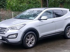 Hyundai Santa Fe 2013 *4WD MANUAL* 2.2 D 7 SEATS - Image 2