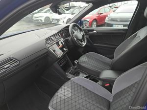 Volkswagen Tiguan R-LINE 2.0 TDI 150HP MANUAL - Image 3