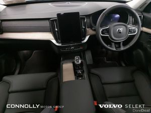 Volvo XC90 Plus T8 PHEV €687pm - Image 4