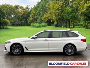 BMW 5-Series MSPORT TOURING , AUTO // LOW MILEAGE - Image 4