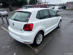 2015 VOLKSWAGEN POLO 1.2L AUTOMATIC LOW MILES - Image 4