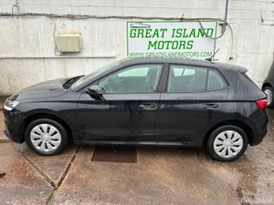 Skoda Fabia ACTIVE 1.0 MPI 65HP 5DR - Image 4