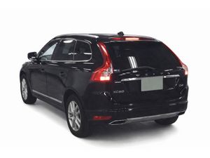 Volvo XC60 2.0 SE LUX NAV (PAN ROOF) 190BHP AUTOMA - Image 2