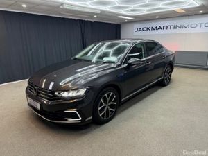 Volkswagen Passat GTE DSG - Image 4