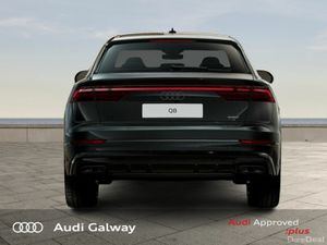 Audi Q8 COMPETITION PACK TFSI E-QUATTRO - Image 4