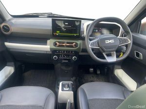 Dacia Spring BEV 26.8kWh 65HP Extreme - Image 2