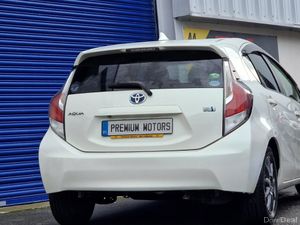 Toyota Aqua Automatic - Image 3