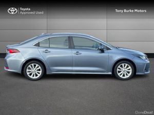 Toyota Corolla - Luna Edition - 1.8 Hybrid - Autom - Image 3