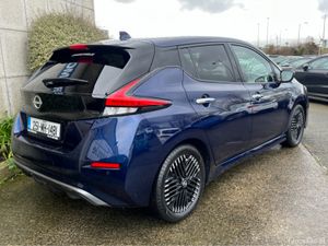 Nissan Leaf EV SV PREMIUM 40KWH //360 PARKING CAME - Image 4