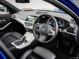 BMW 3-Series 330E M SPORT - Image 4