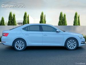 Skoda Superb STYLE  2.0TDI 150HP (AUTOMATIC) - Image 4