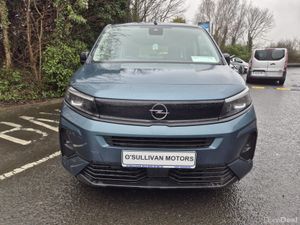 OPEL COMBO/2026/AUTO/WHEELCHAIR ACCESS/TAXI SPEC - Image 3