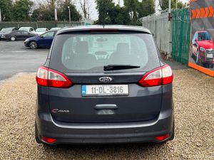 ///7 SEATER//NEW NCT//SERVICED// - Image 4