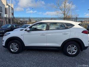 2019 (191) Hyundai Tucson Comfort 1.6 Petrol - Image 4