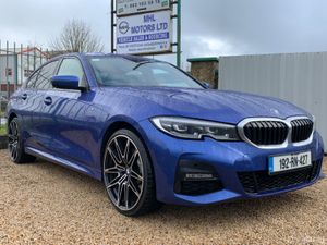 BMW 3-Series 2019 M sport 330E - Image 4