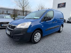 *LOW KM* 2018 (181) Peugeot Partner 3 Seater - Image 3