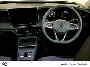 Volkswagen Tiguan EDITION 75 DIESEL AUTOMATIC *BRA - Image 3