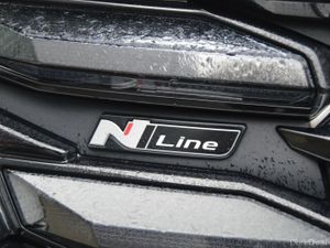 Hyundai Tucson 4WD N-Line PHEV - Image 4